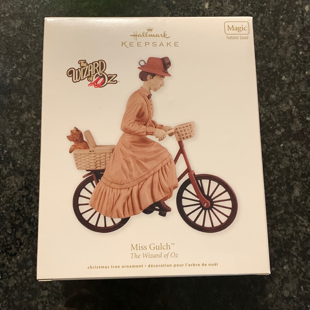 Hallmark Keepsake. Wizard of Oz. Miss Gulch.